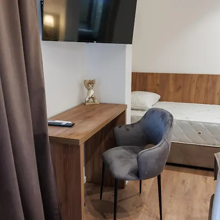 Garni Maggitti Velika Plana